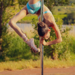 Jeune championne de pole dance à Biterrois cherche financements
