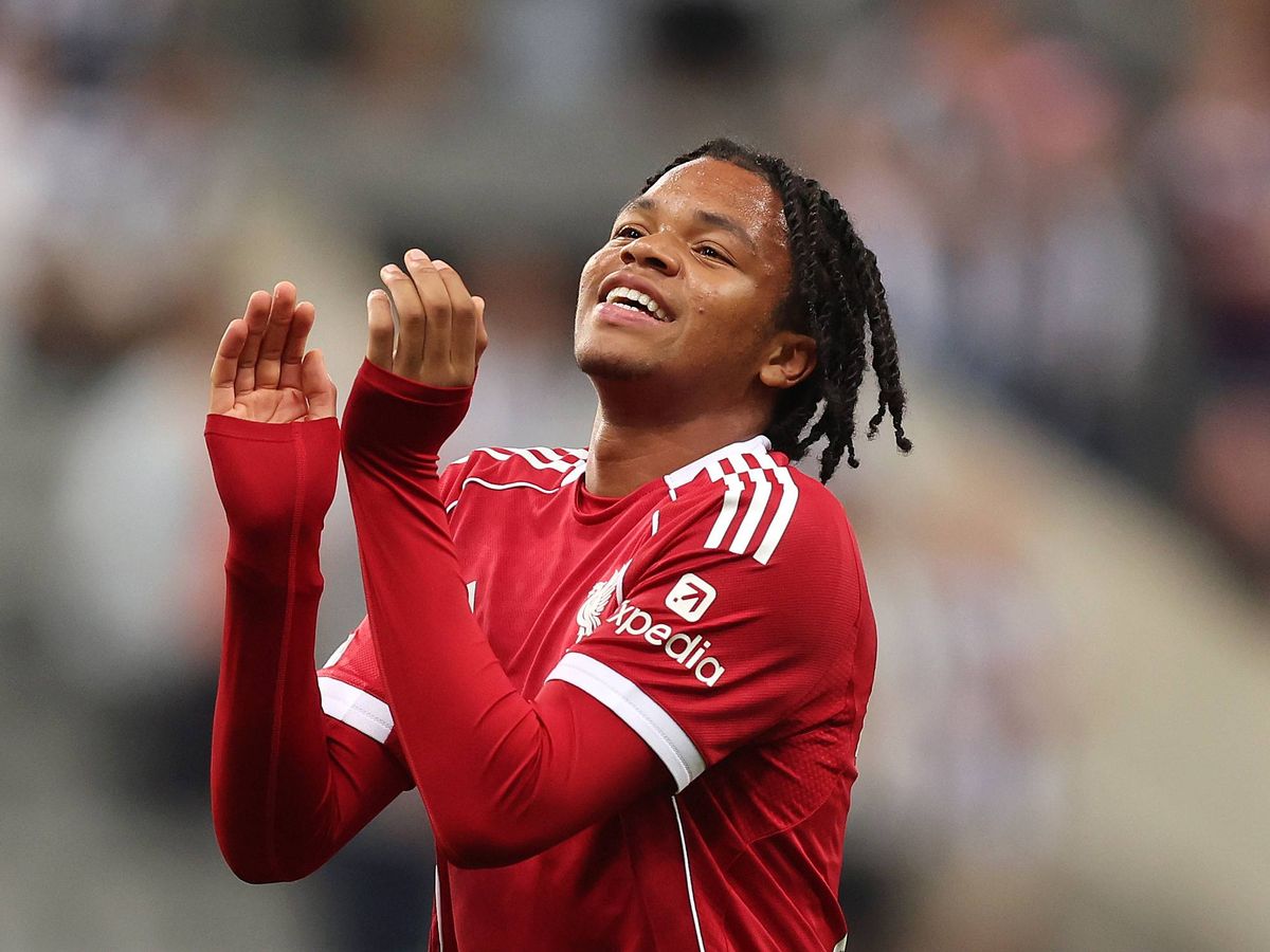 Lionel Messi valorise le jeune Rio Ngumoha, future star de Liverpool