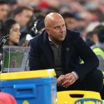 Liverpool : critique de Gary Neville sur Milos Kerkez après la défaite