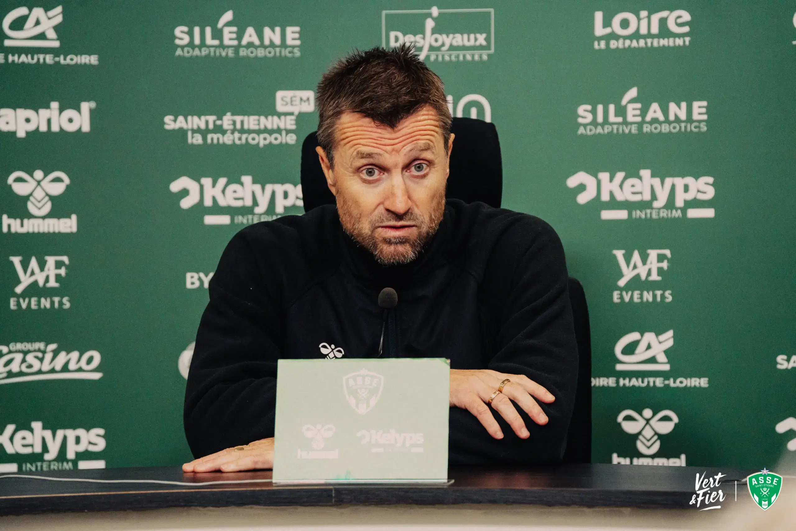 Mercato hivernal : Horneland veut des renforts au milieu pour l’ASSE