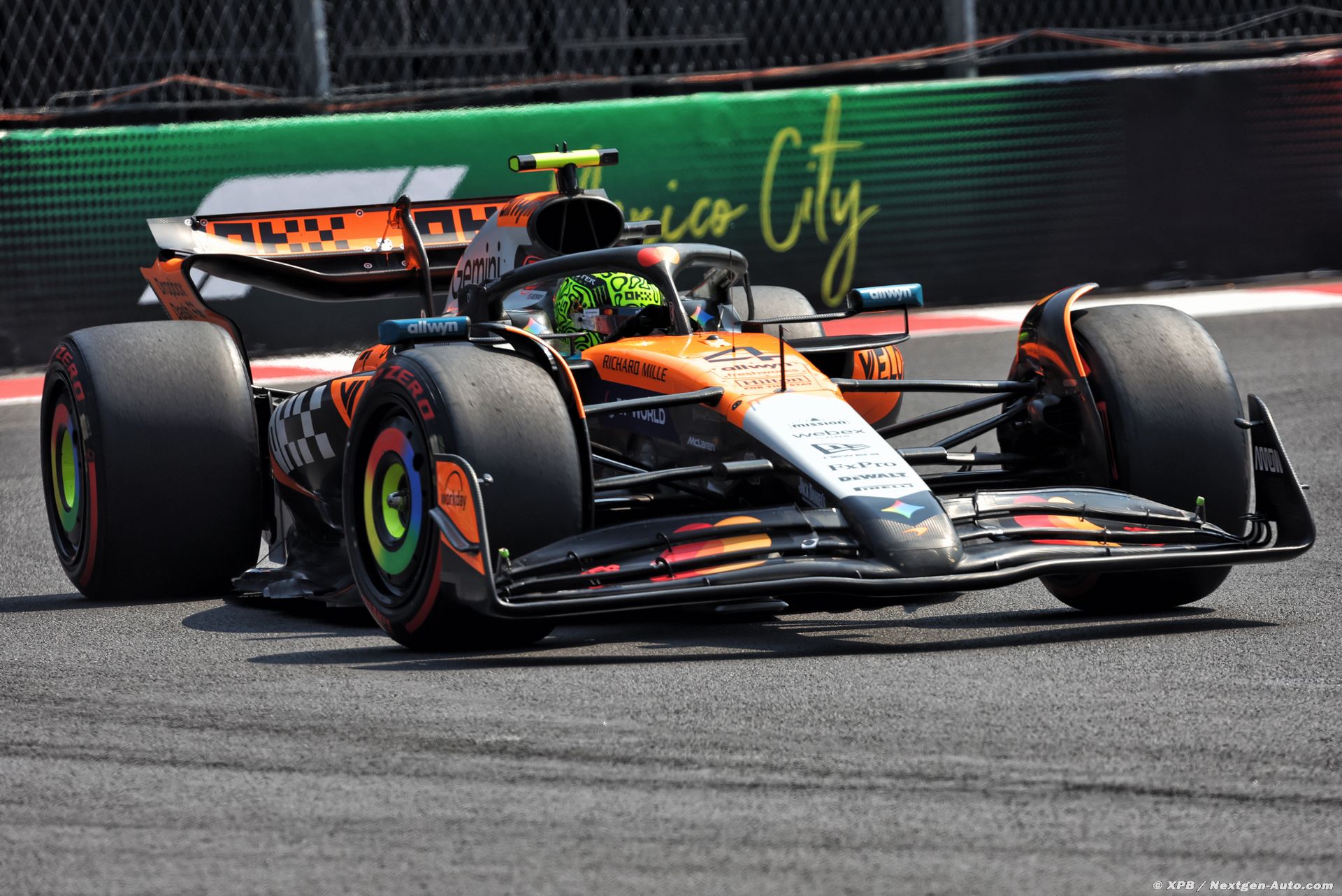 Norris pole Mexique devant Leclerc et Hamilton