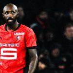 Rennes : Habib Beye justifie l’écart de Blas et Fofana