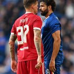 Rivalité entre Diego Costa et Martin Skrtel lors d'un match de légendes