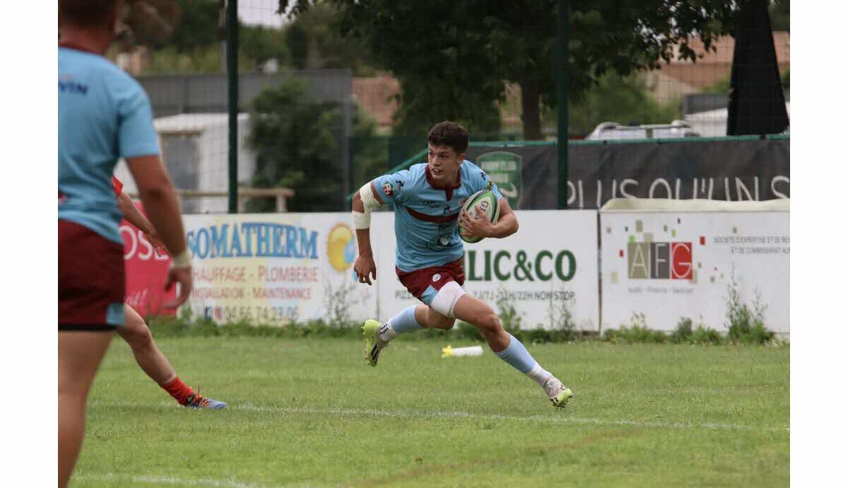 Rugby : Axel Guillaud, la pépite de 19 ans d'Isère, débute en Top 14 avec Clermont