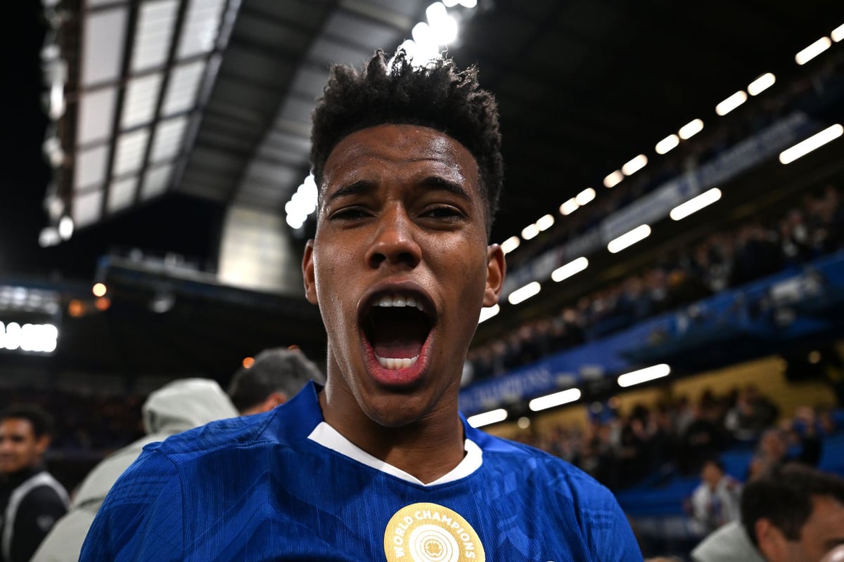 Chelsea: John Terry félicite Estevao pour son but décisif contre Liverpool