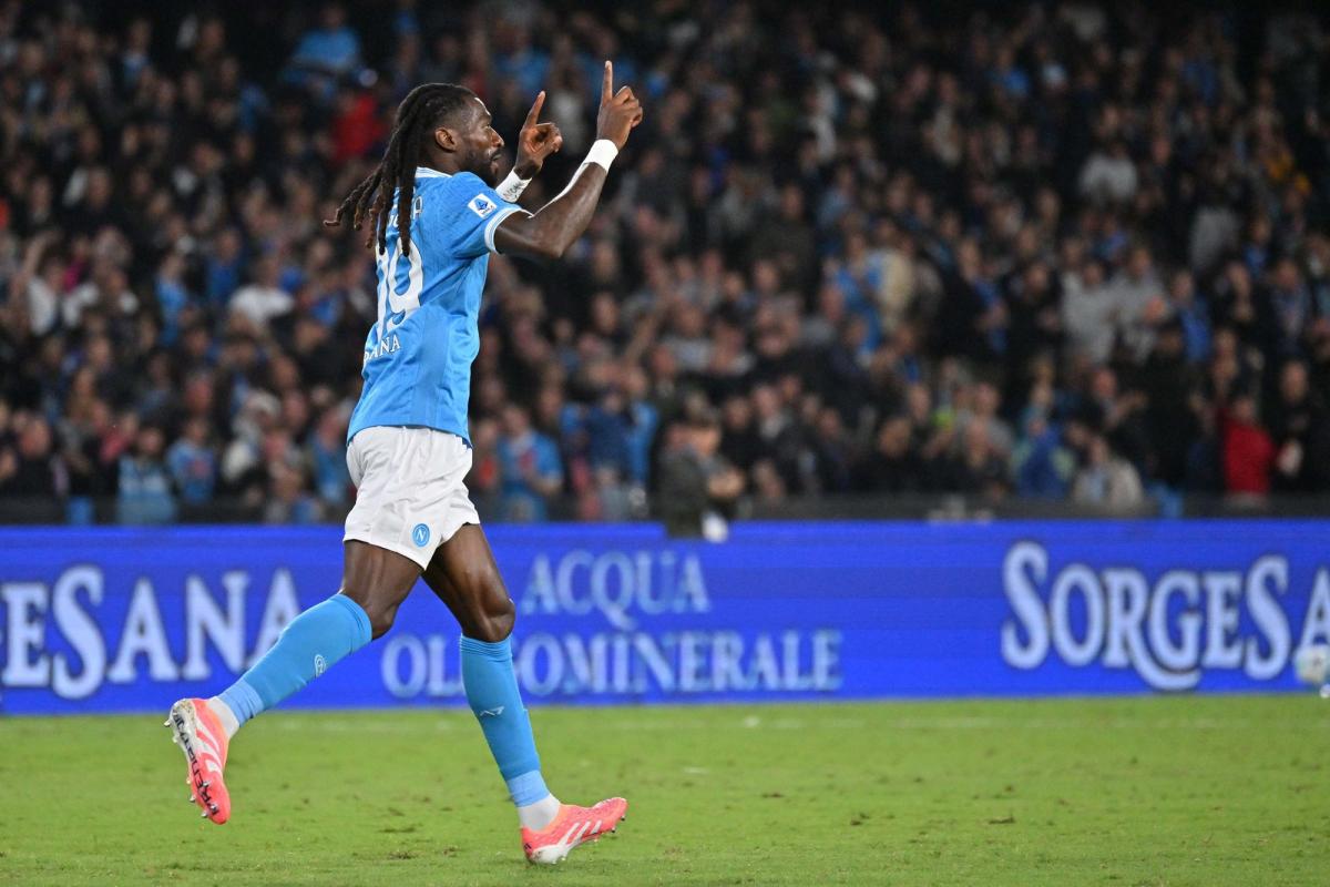 Napoli s'impose face à l'Inter et prend la tête de la Serie A