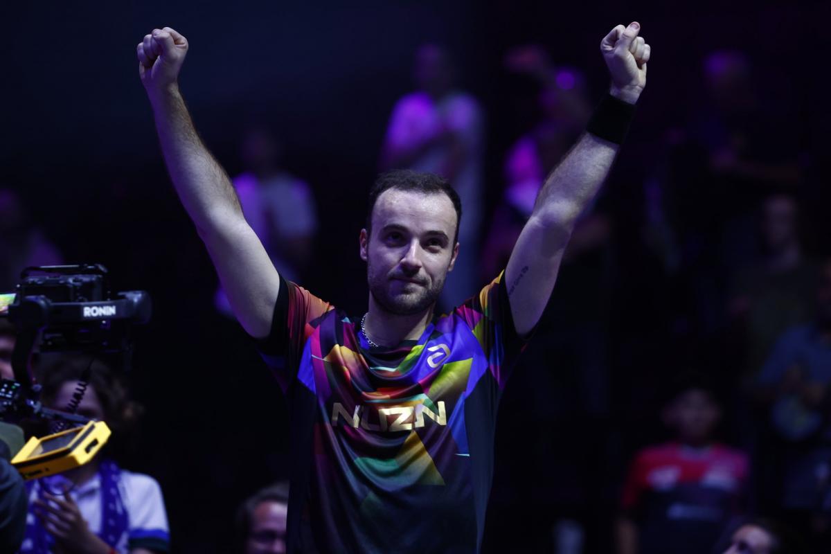 Simon Gauzy bat Félix Lebrun au WTT Champions Montpellier