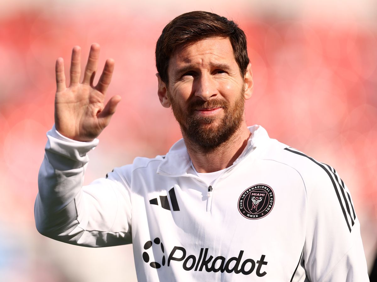 Lionel Messi rend un hommage émouvant à Jordi Alba, légende du Barça