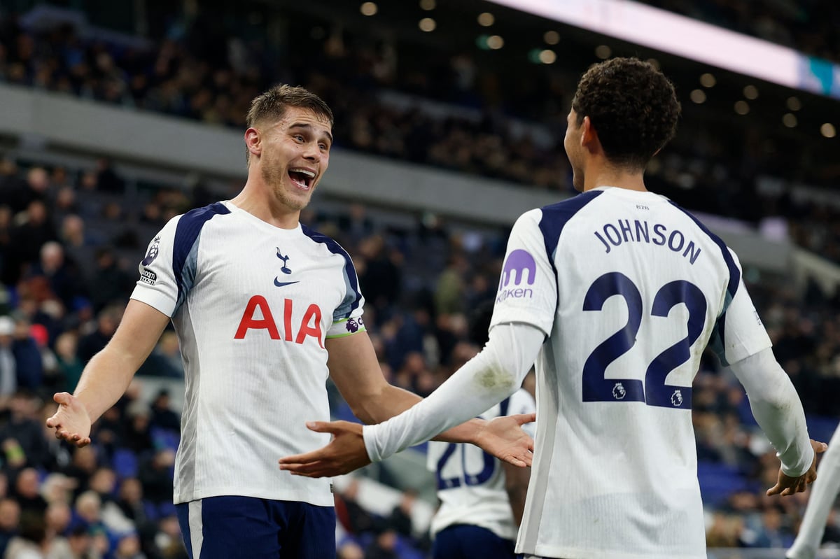 Everton 0-3 Tottenham : Van de Ven double, Spurs grimpe en troisième position