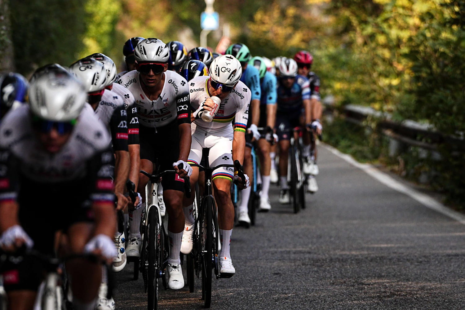 Tour de Lombardie 2025 : Pogacar sacre pour la cinquième fois consécutive