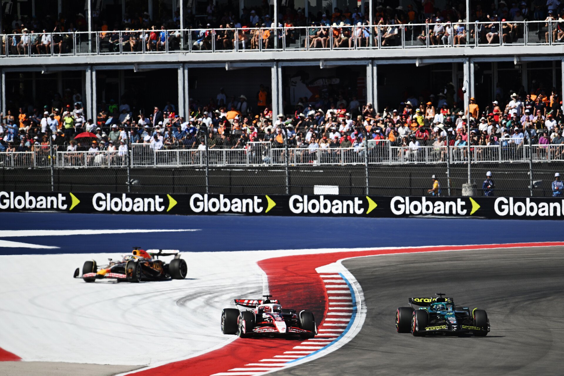 Verstappen US GP 2025 : Verstappen vainqueur à Austin et Red Bull reprend l'avantage