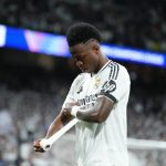 Vinicius départ Real Madrid : les fans réclament son départ après le Clasico