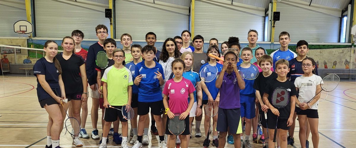 Les jeunes badistes lotois en stage au complexe Willy-Étiève