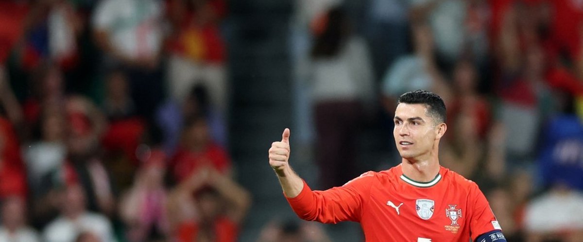 Cristiano Ronaldo, le seul milliardaire du football, dévoile sa fortune
