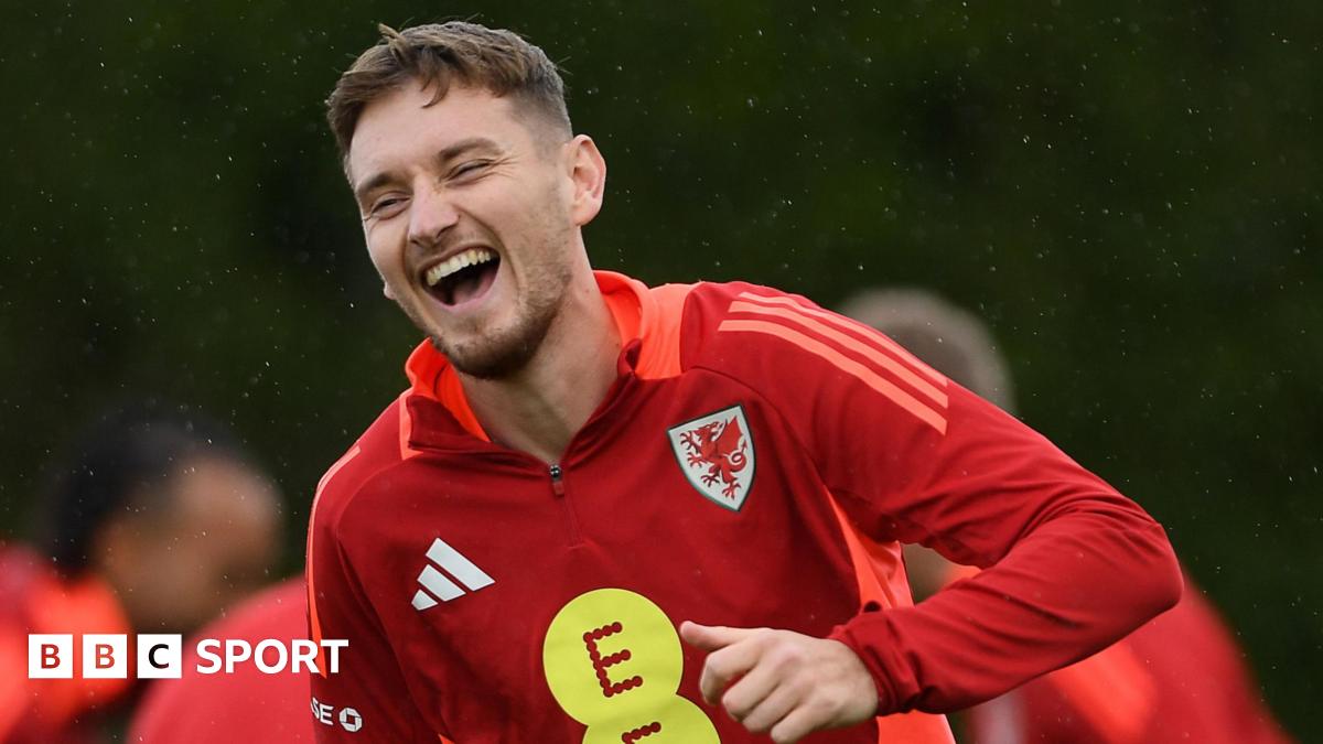 David Brooks, nouveau père, prêt pour le Mondial avec le Pays de Galles