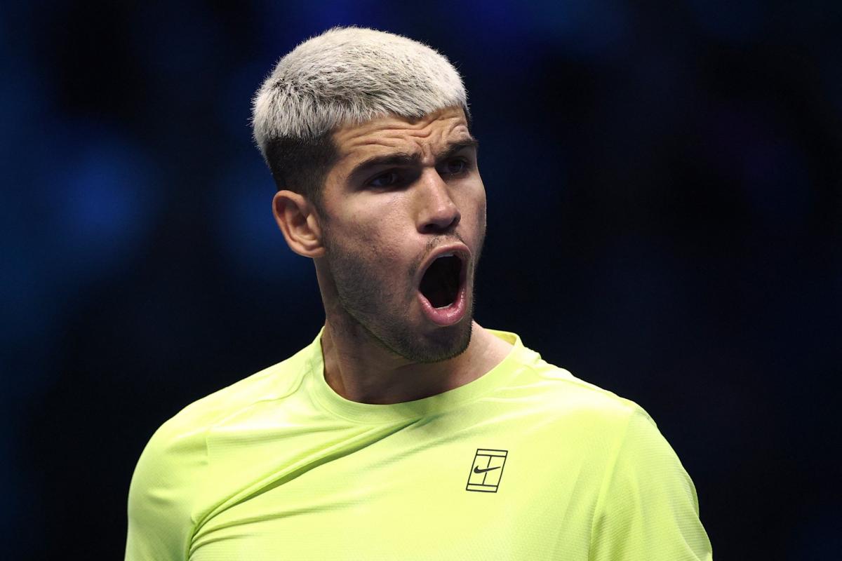 Alcaraz bat Fritz et vise les demi-finales aux Finales ATP Turin