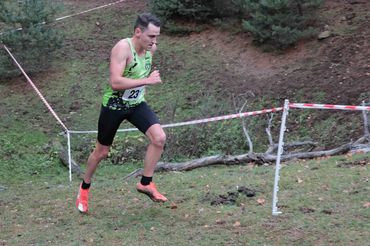 Athlétisme : Ingrid Levet et Quentin Legeay champions du Cantal de cross