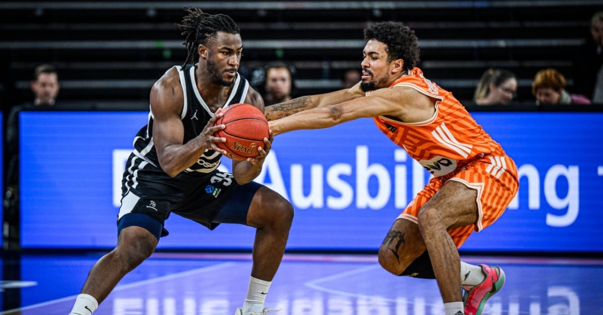 Coupes d'Europe: Bourg-en-Bresse domine Ulm; Dijon bat le Cibona