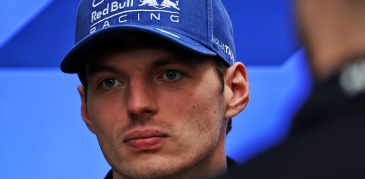 Max Verstappen sur le circuit