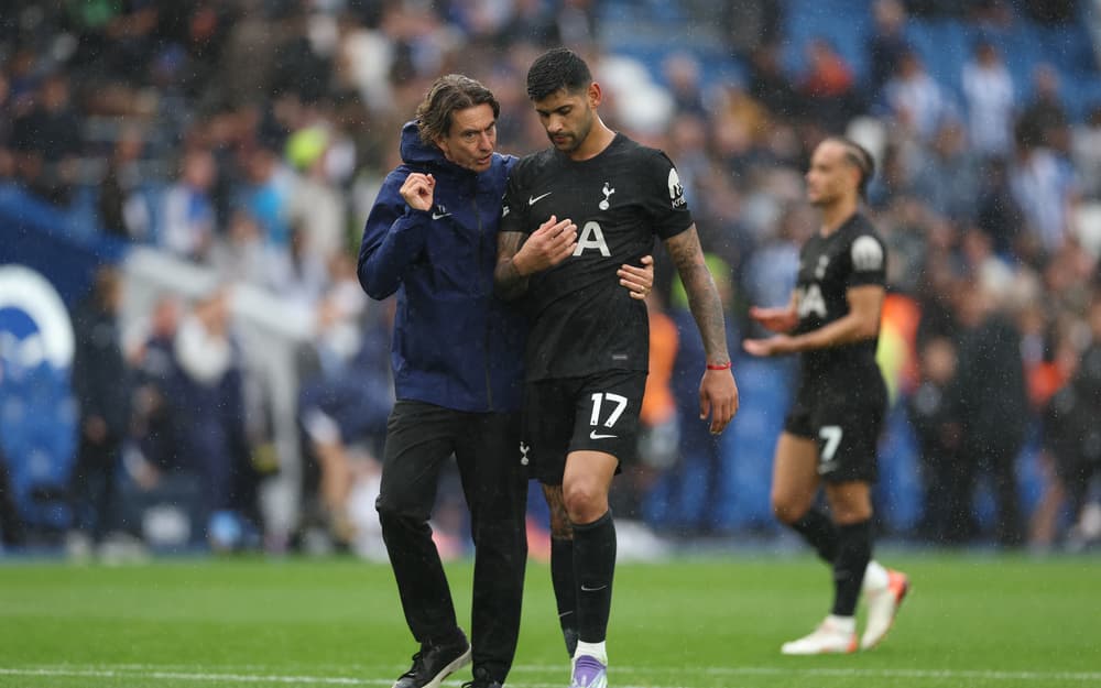 Cristian Romero lors d'un rassemblement sous le maillot de Tottenham
