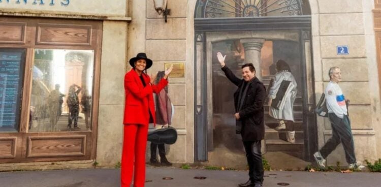 Wendie Renard et Laurent Gerra sur la fresque