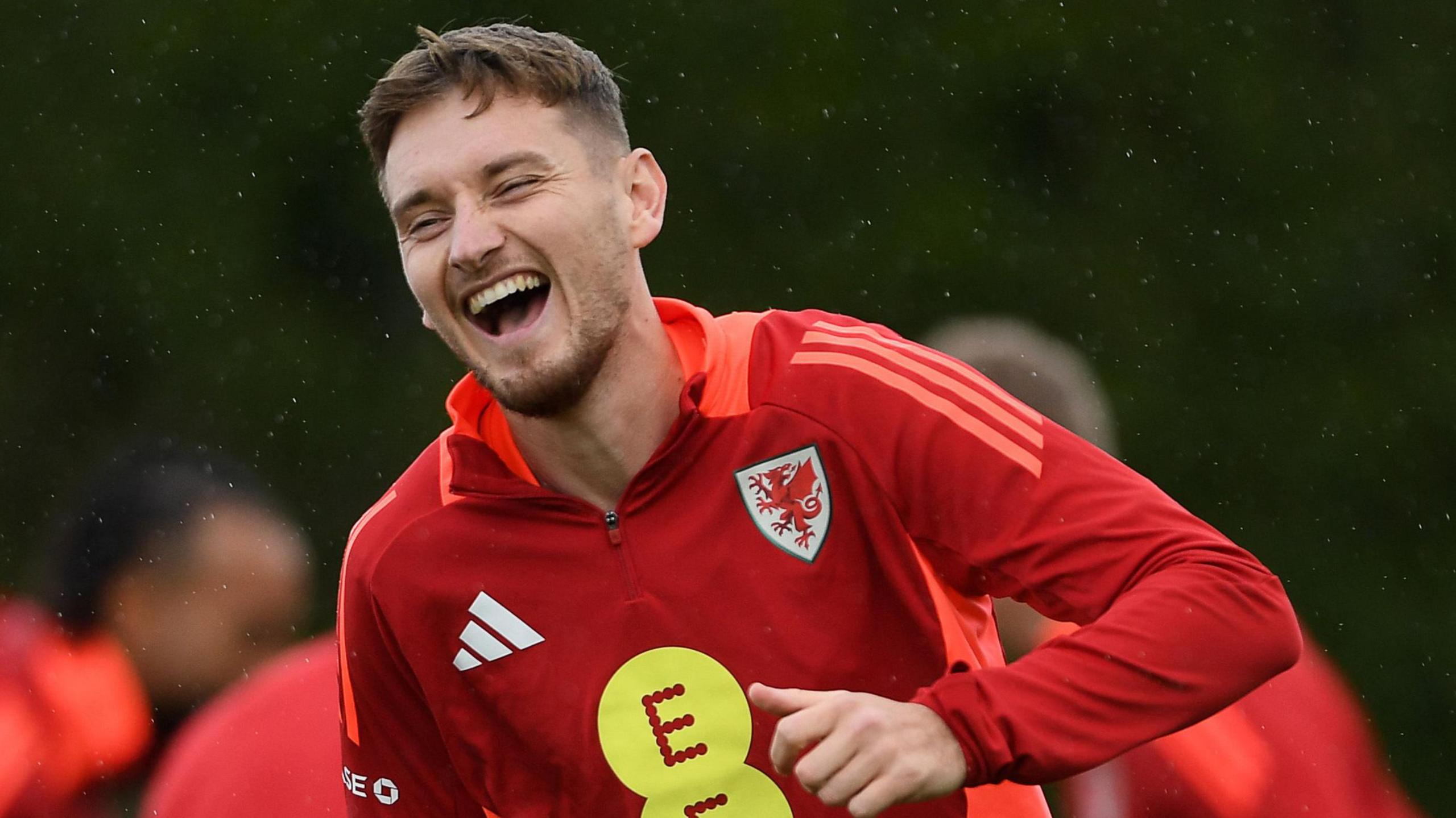 David Brooks lors d’un entraînement avec le Pays de Galles