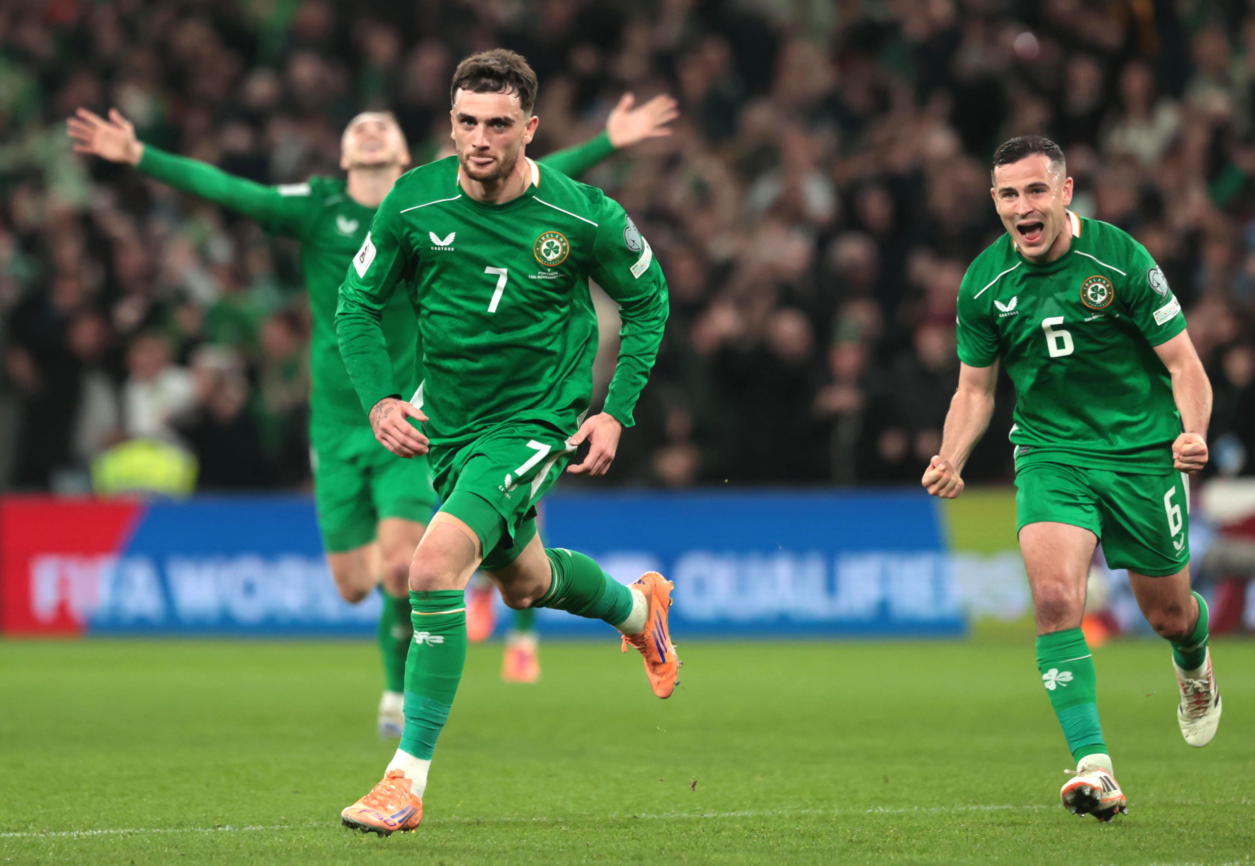 Parrott double pour lIrlande contre le Portugal à Dublin