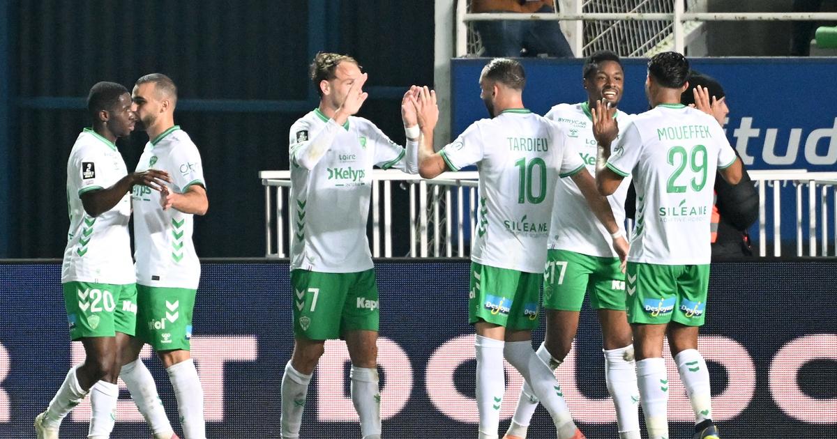 Ligue 2 : Saint-Étienne s'impose à Troyes et remonte sur le podium