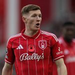 Manchester United vise un joueur de la Premier League pour renforcer son milieu