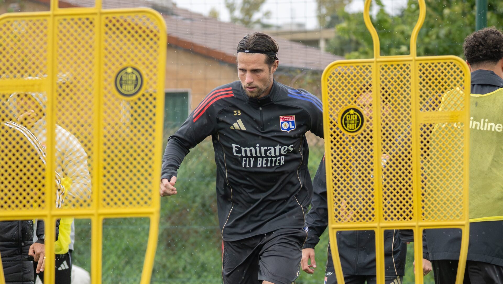 OL: Hateboer titulaire et Satriano de retour face à Brest