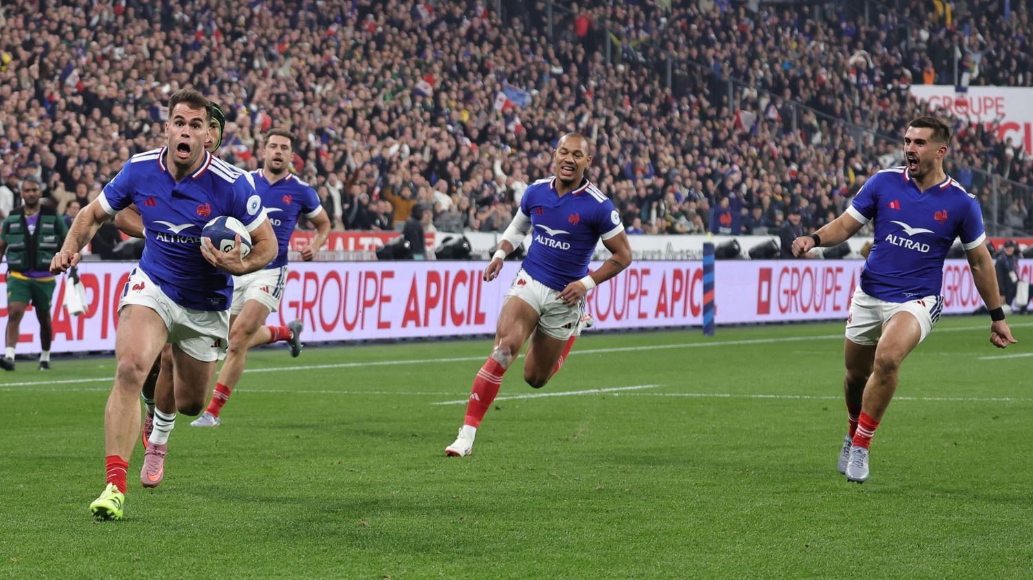 Penaud devient recordman d'essais du XV de France à 29 ans