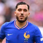 Rayan Cherki accusé d’un manque de respect chez les Bleus