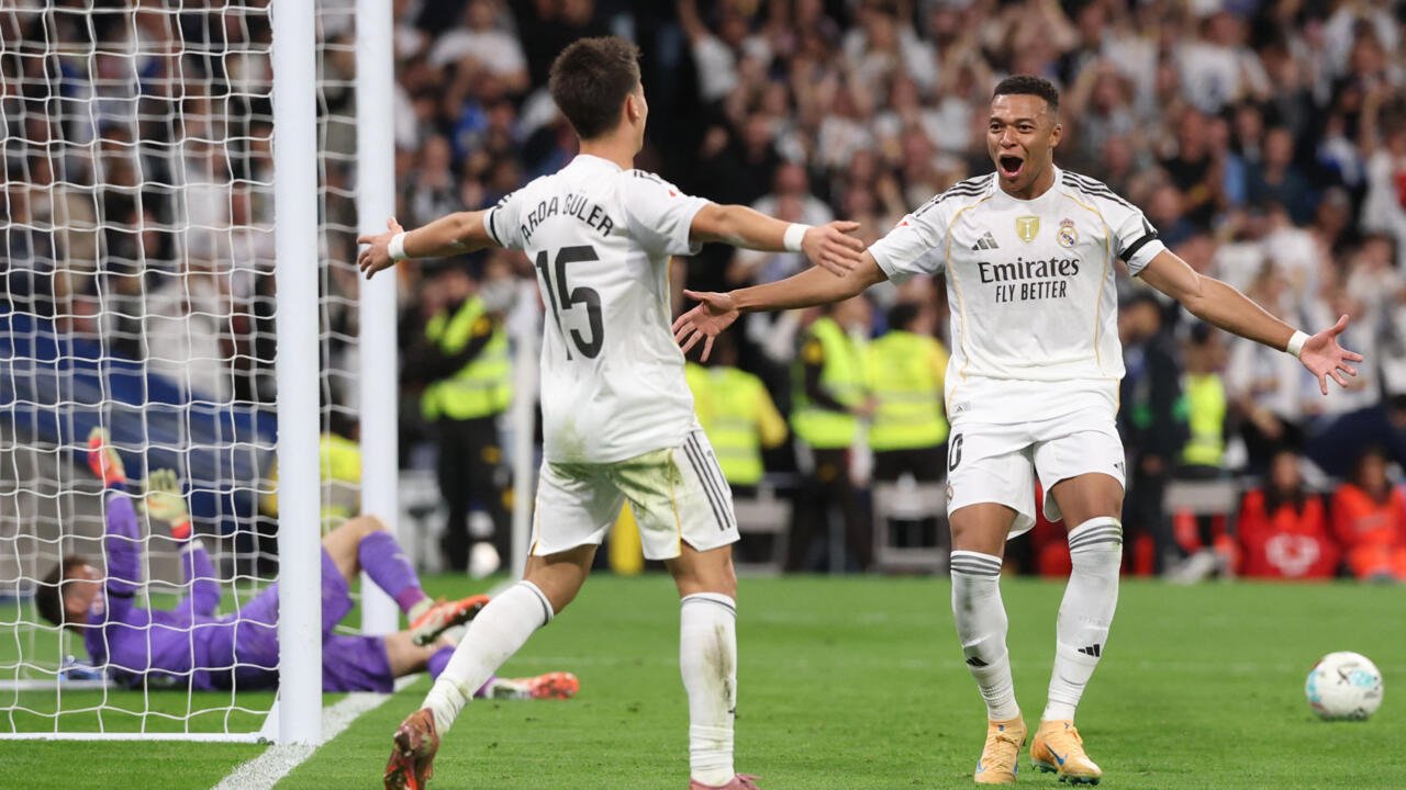 Real Madrid: Mbappé double, leader en Liga après une large victoire