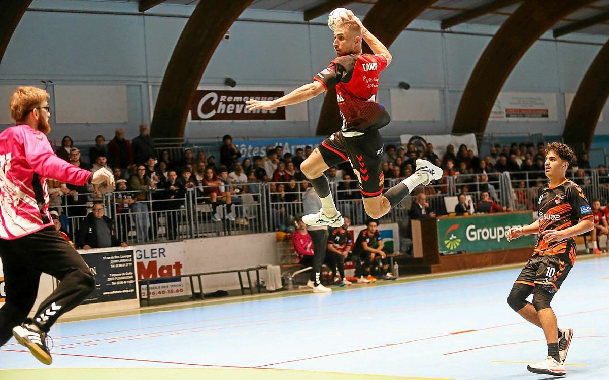 Guingamp Handball s'incline face à Cherbourg : analyse du match