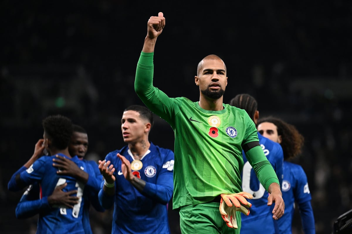 Chelsea s'impose face à Tottenham : performance solide de Sanchez et Joao Pedro en renouveau