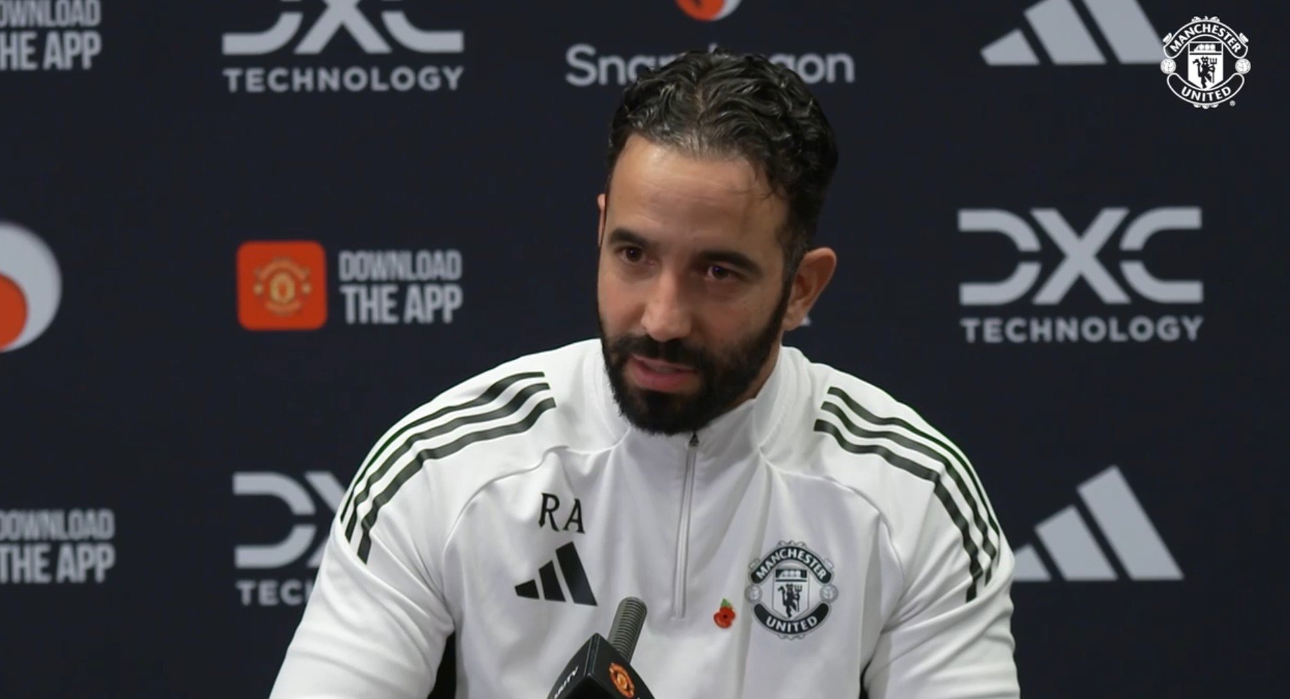 Ruben Amorim soutient le potentiel de Sesko malgré ses débuts difficiles