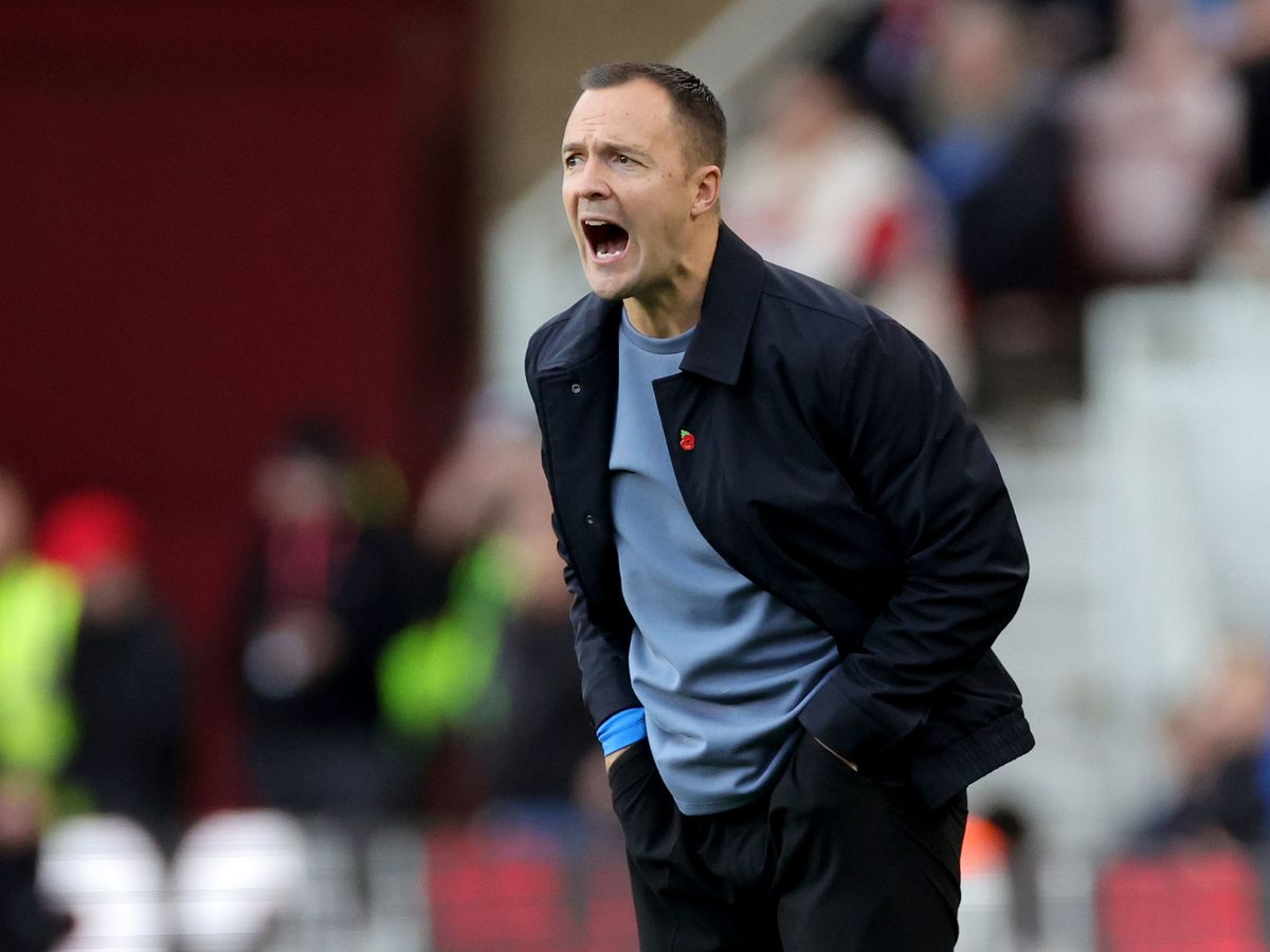 Chris Davies, le coach moderne qui inspire Troy Deeney