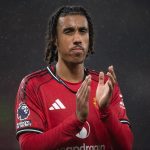 Leny Yoro choisit Manchester United plutôt que Real Madrid