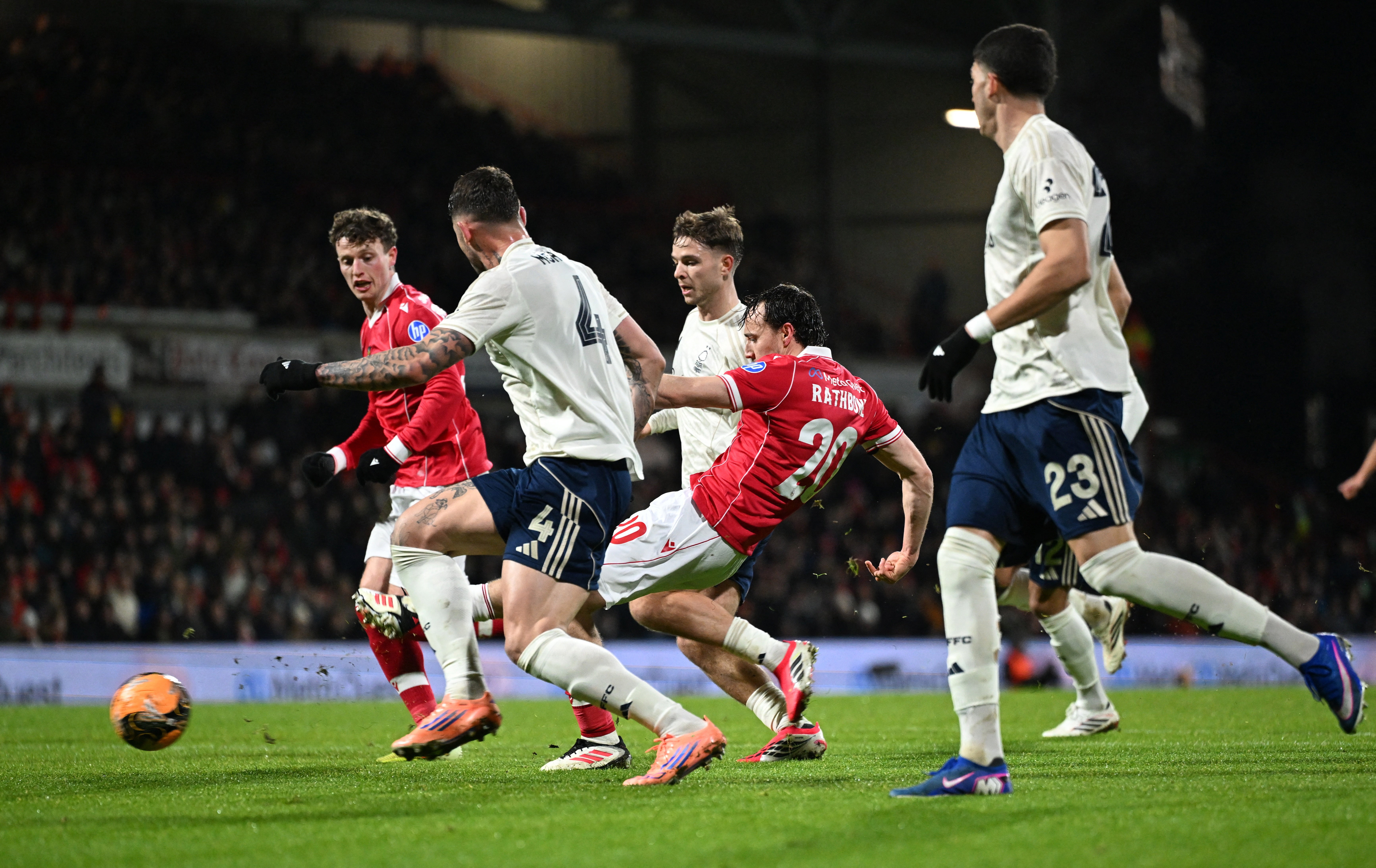 Ollie Rathbone double le avantage pour Wrexham